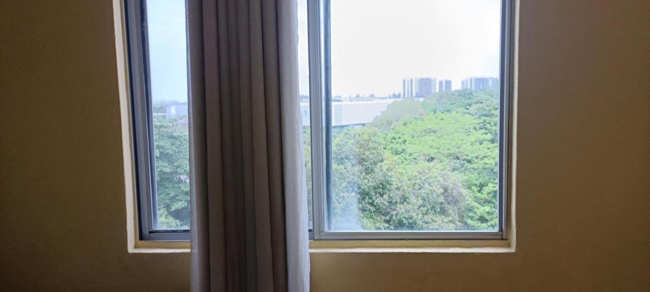 Apartamento Quarto Em Apartamento Em Frente Ao Riocentro E Próximo A Jeunesse Arena E Vila Olímpica