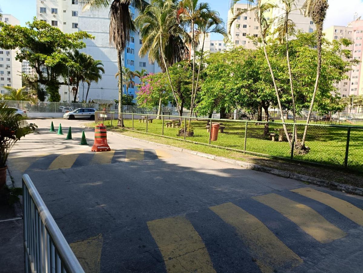 Quarto Em Apartamento Em Frente Ao Riocentro E Próximo A Jeunesse Arena E Vila Olímpica * Río de Janeiro